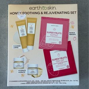 NWT Honey Soothing & Rejuvenating Set